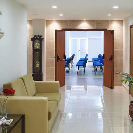 Hotel Luna 4*