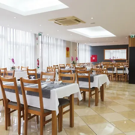 Luna Hotel 4*